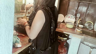 Ass fucking of Muslim Bhabhi who is cooking as a mare, real hindi audio